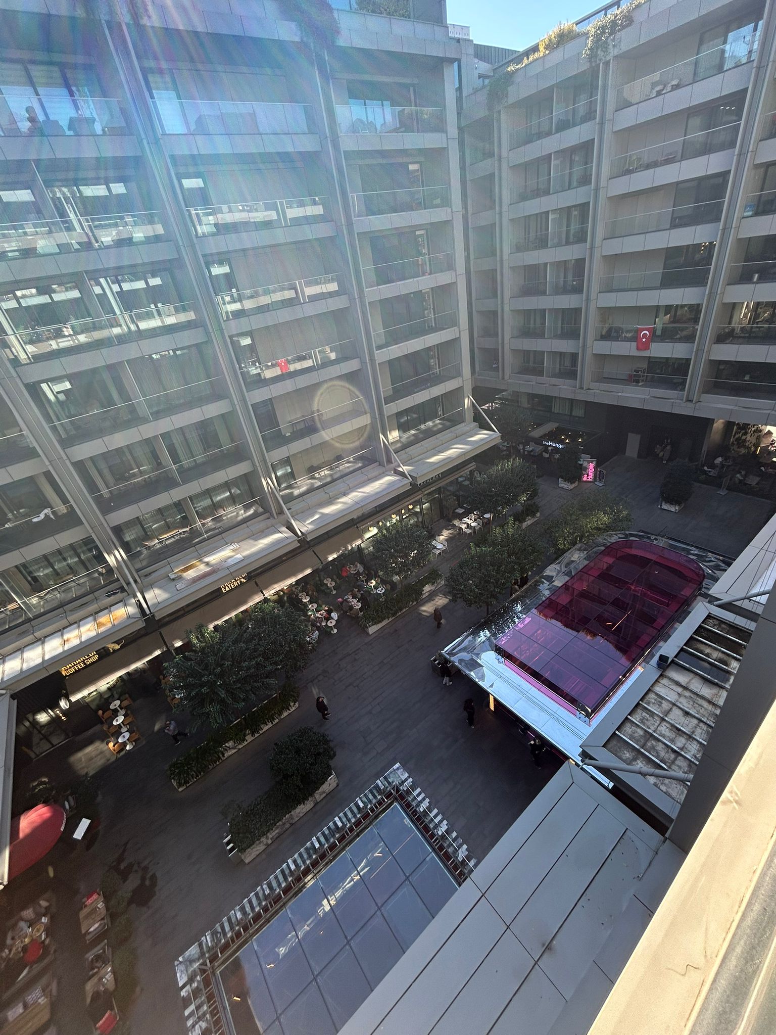 Lotus Nişantaşı - Modern Aesthetic Exterior